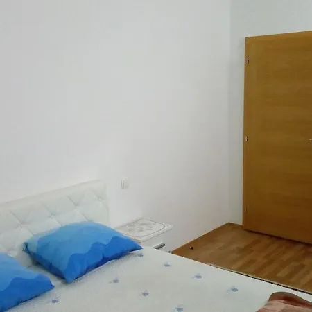 Aldi Apartamento